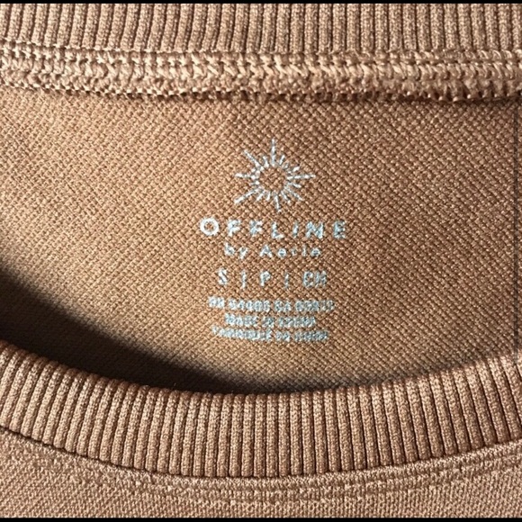 OFFLINE by Aerie workout crop top - Picture 3 of 3